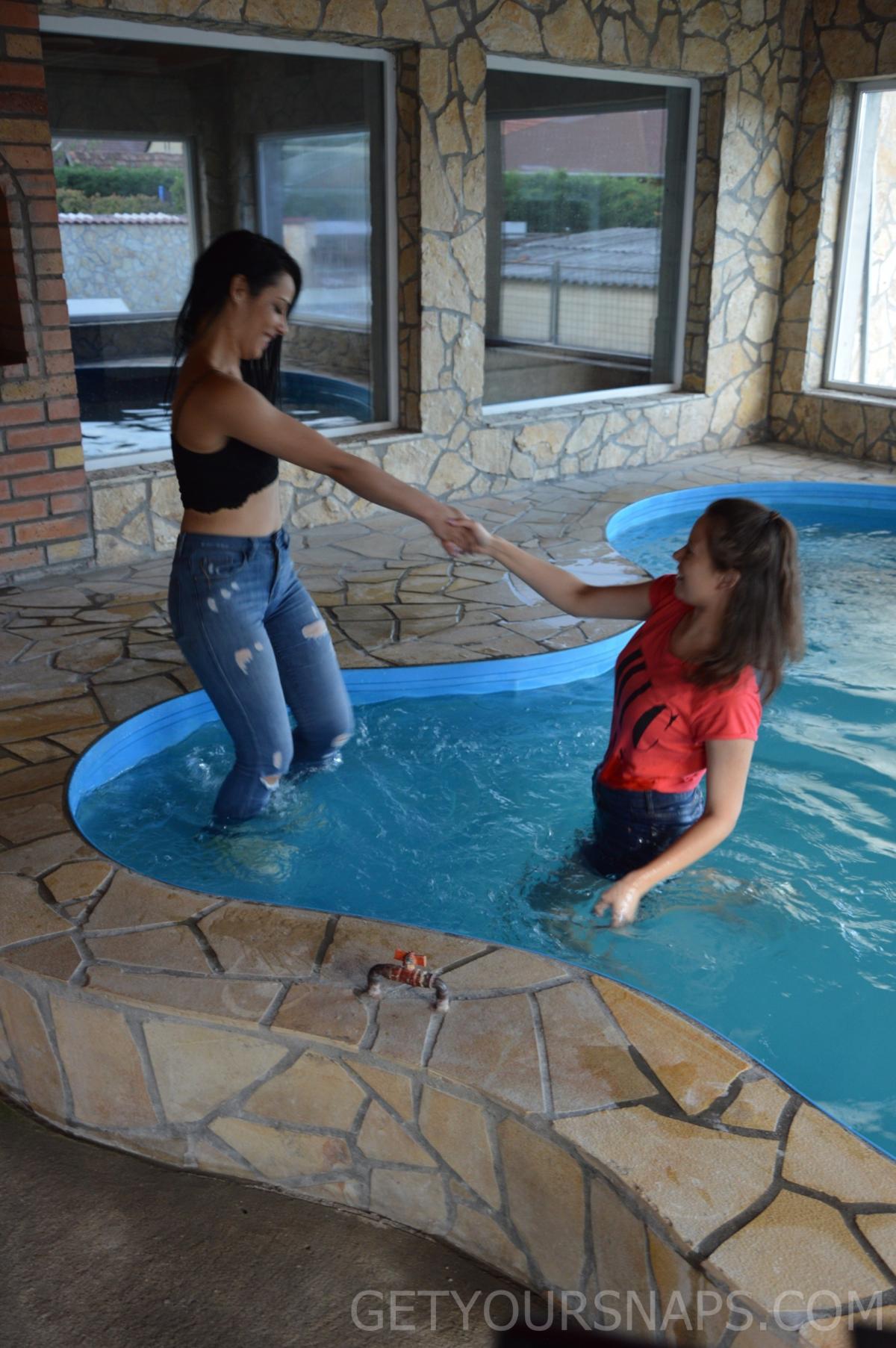 Bella and Gina in the pool
