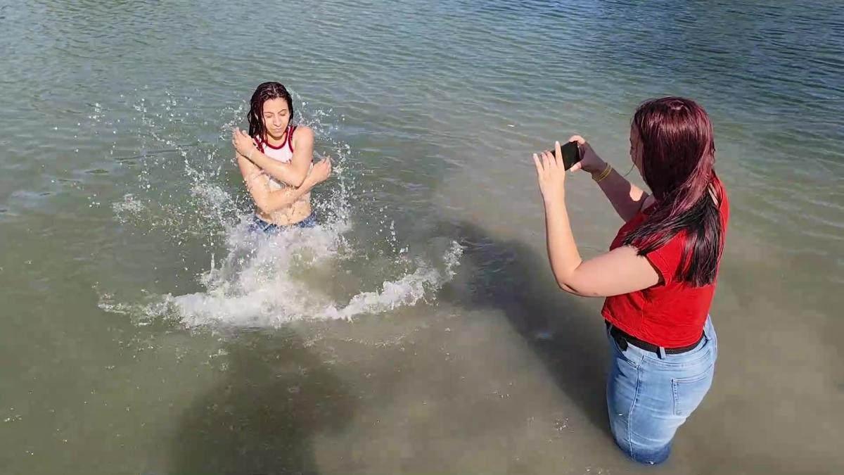 First video of Kiara and Mona