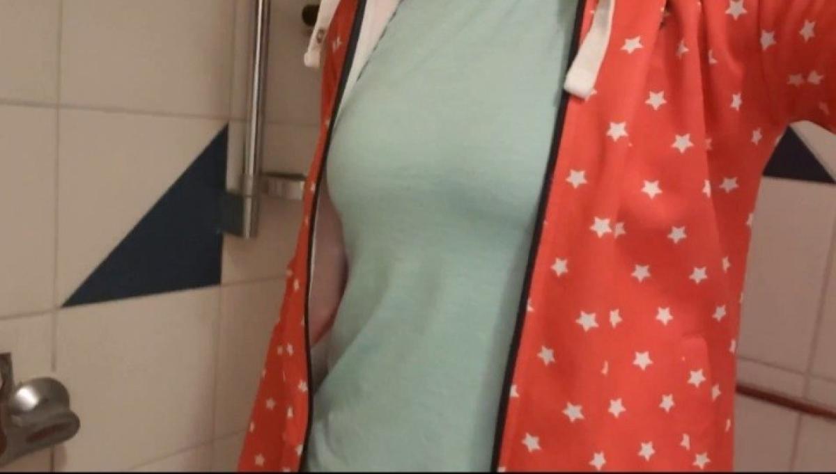 Maria in the shower